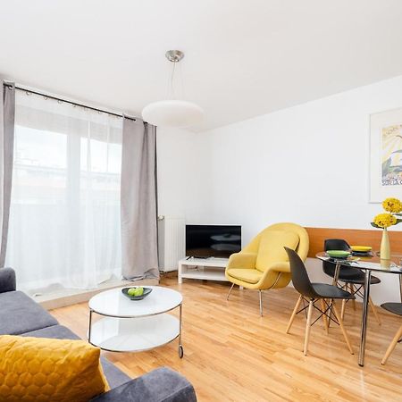 Modern Apartments With Free Parking Spot Cracóvia Exterior foto